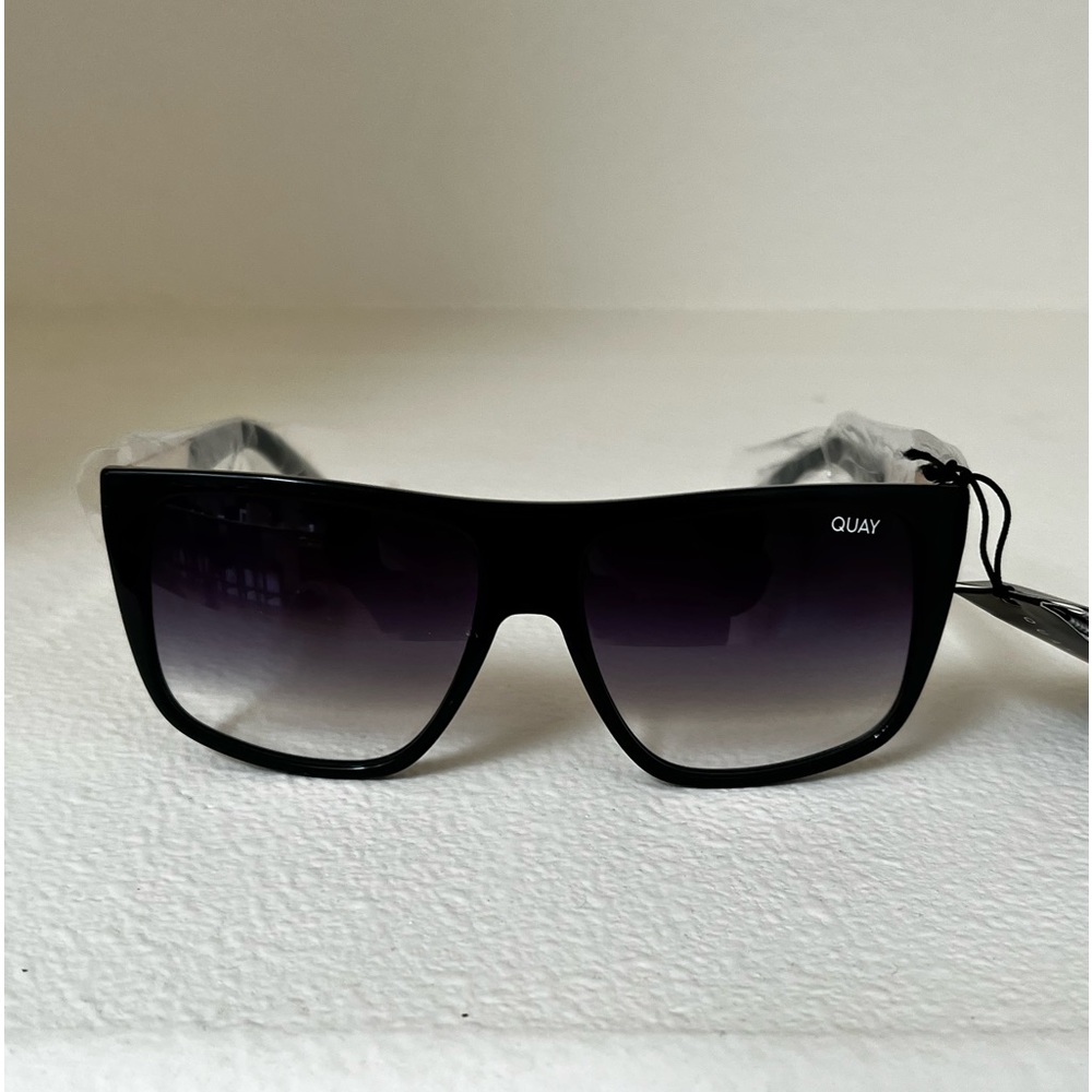 Quay Australia Incognito Sunglasses